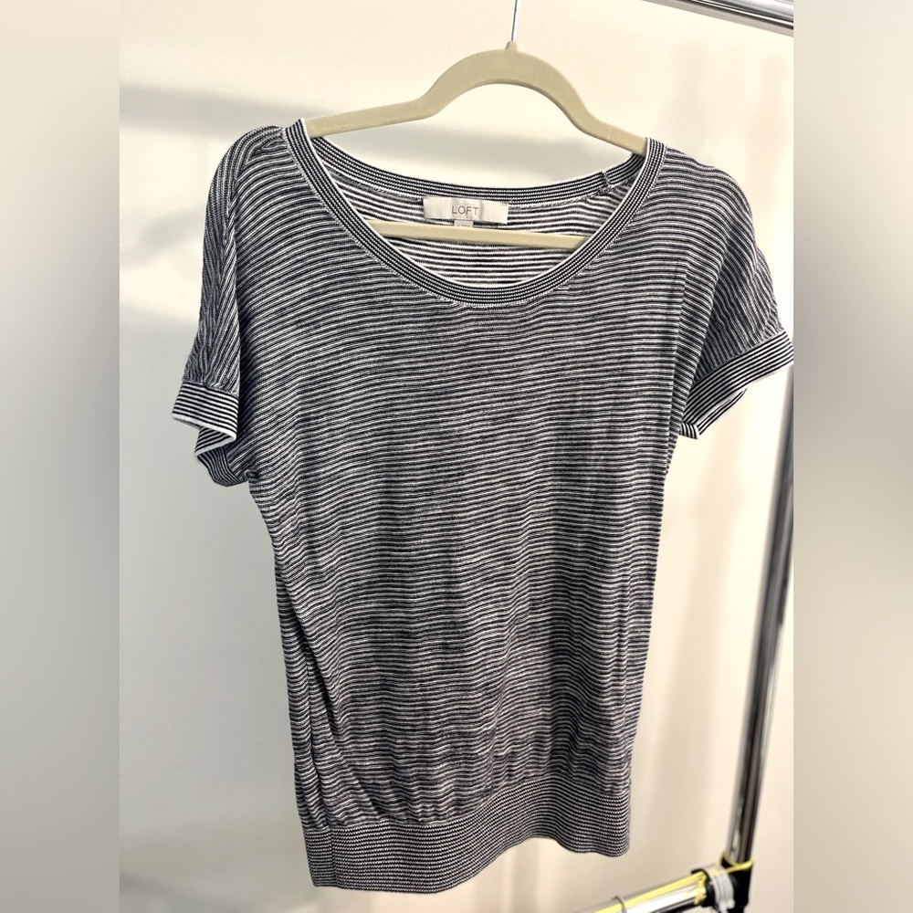 LOFT Black and White Striped Short Sleeve Tee Size M
